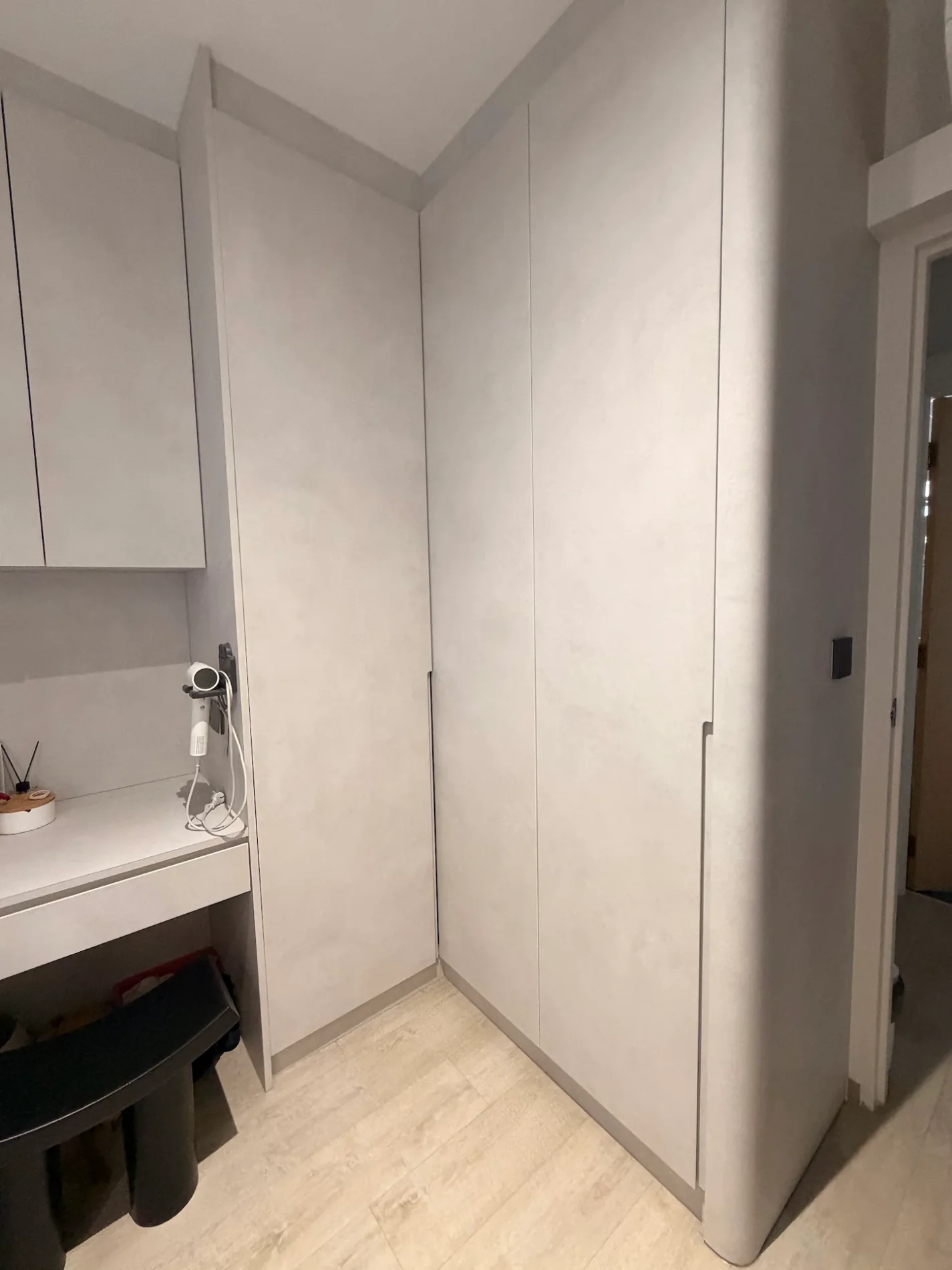 Bedroom wardrobe and dressing area